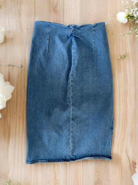 J. Crew Dresses & Skirts - Jcrew Jean Denim Pencil Skirt in Size 27